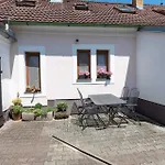招待所 Na Hradecku *