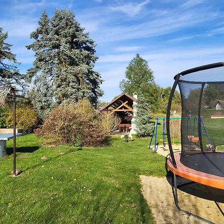 Na Hradecku Gasthof *