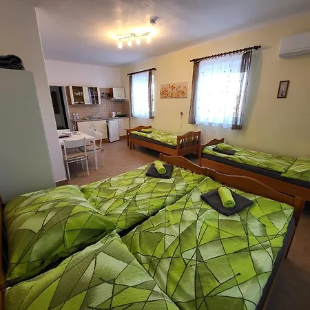 Na Hradecku Gasthof Třeboň