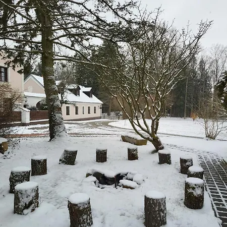 Na Hradecku 3*