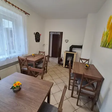 Na Hradecku Konukevi Třeboň
